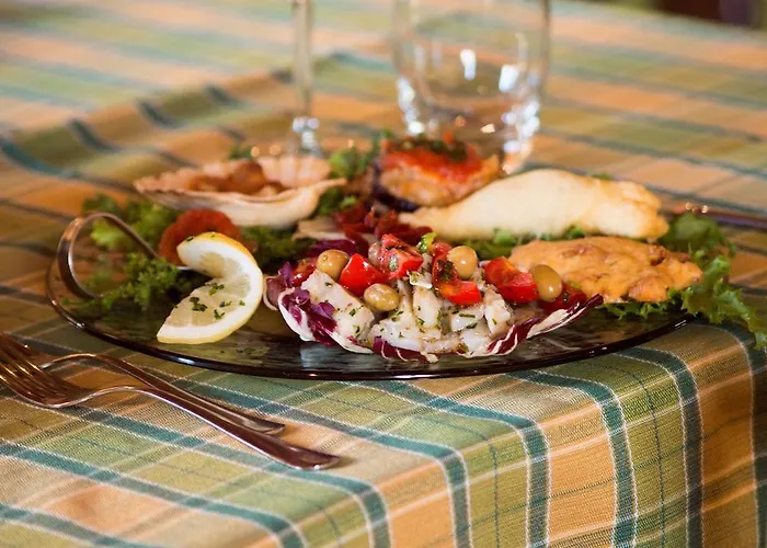 招待所 Al Giumani